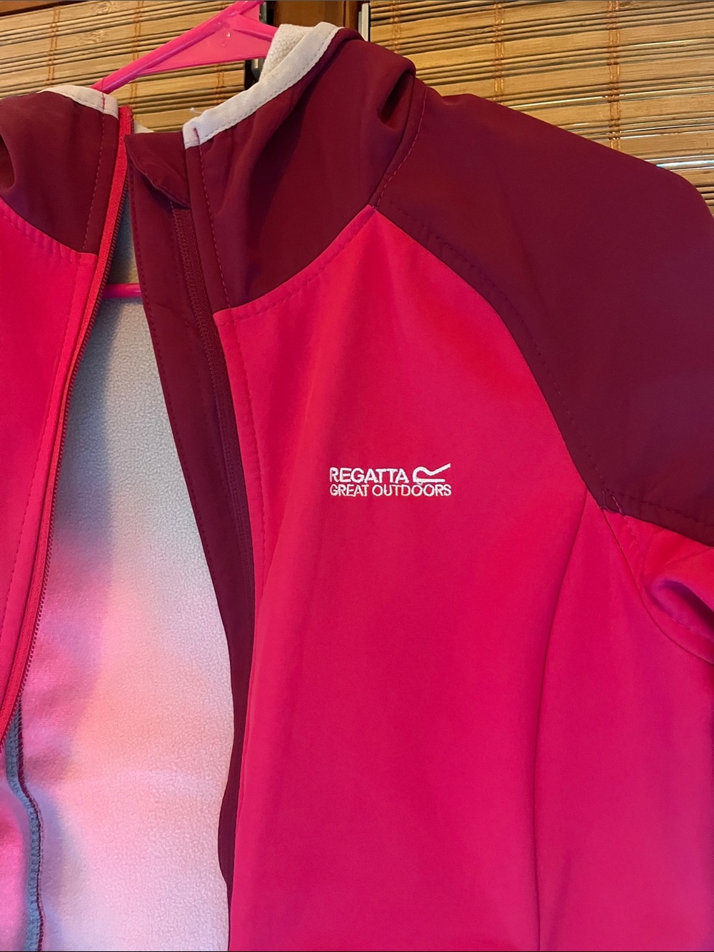Regatta Two-Tone Raspberry Pink Softshell Utility Jacket with Hood - Picture 2 of 10